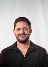 Foto oficial de James Alencar