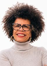 Foto oficial de Professora Nara