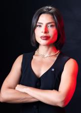 Foto oficial de Ester Siqueira