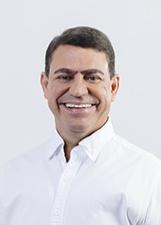 Foto oficial de Dinho