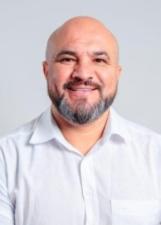Foto oficial de João da 5 Irmãos