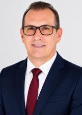 Foto oficial de Farofino