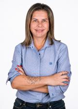 Foto oficial de Pri Fernandes Adote