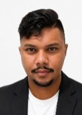 Foto oficial de Caio Folha