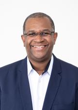 Foto oficial de Lazaro Barros