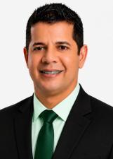 Foto oficial de Elton da Enfermagem