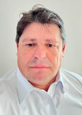 Foto oficial de George Lima
