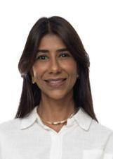 Foto oficial de Carine Teixeira