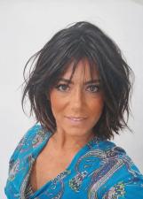 Foto oficial de Carol Ribeiro
