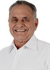 Foto oficial de Carlos Manato