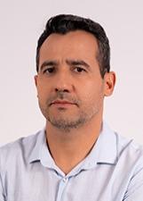 Foto oficial de Dr. Lourival Lobo